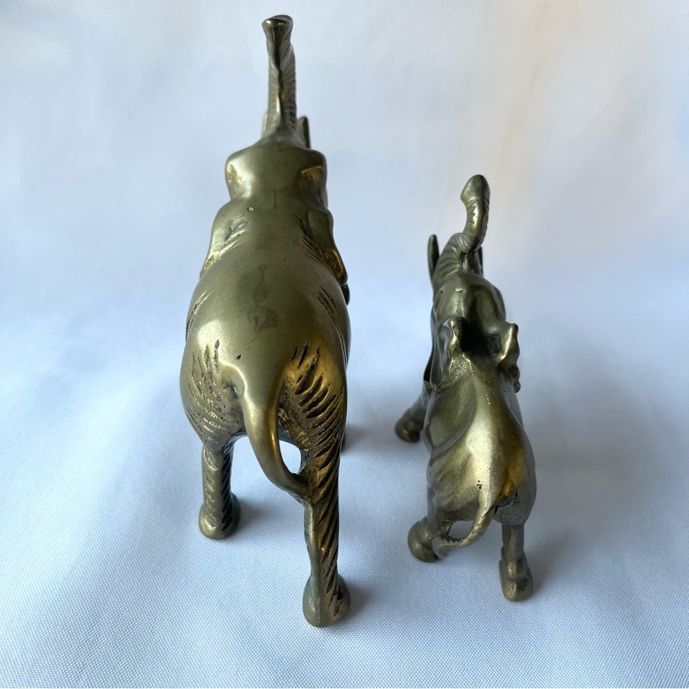 Vintage Brass Elephant & Calf Art Figurines - Picture 4 of 8